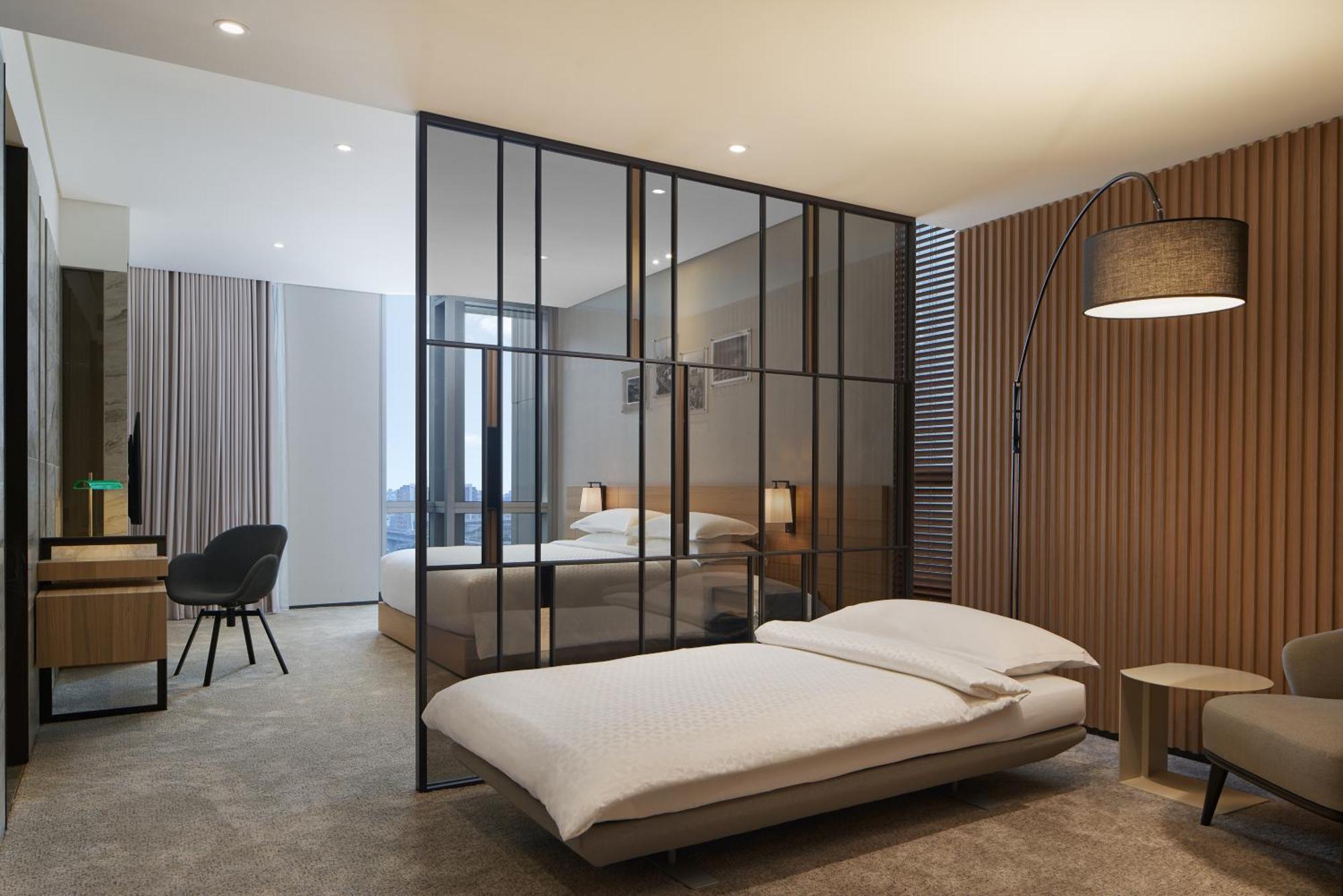 Four Points By Sheraton Linkou Exteriör bild