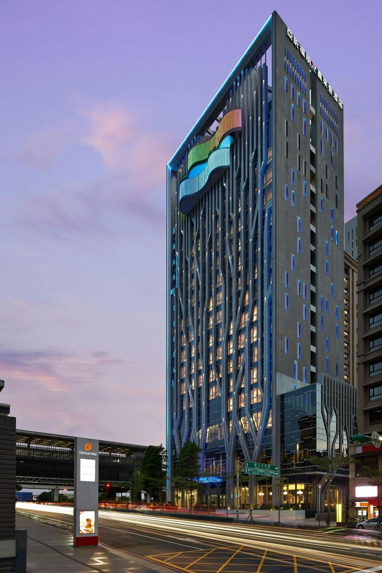Four Points By Sheraton Linkou Exteriör bild