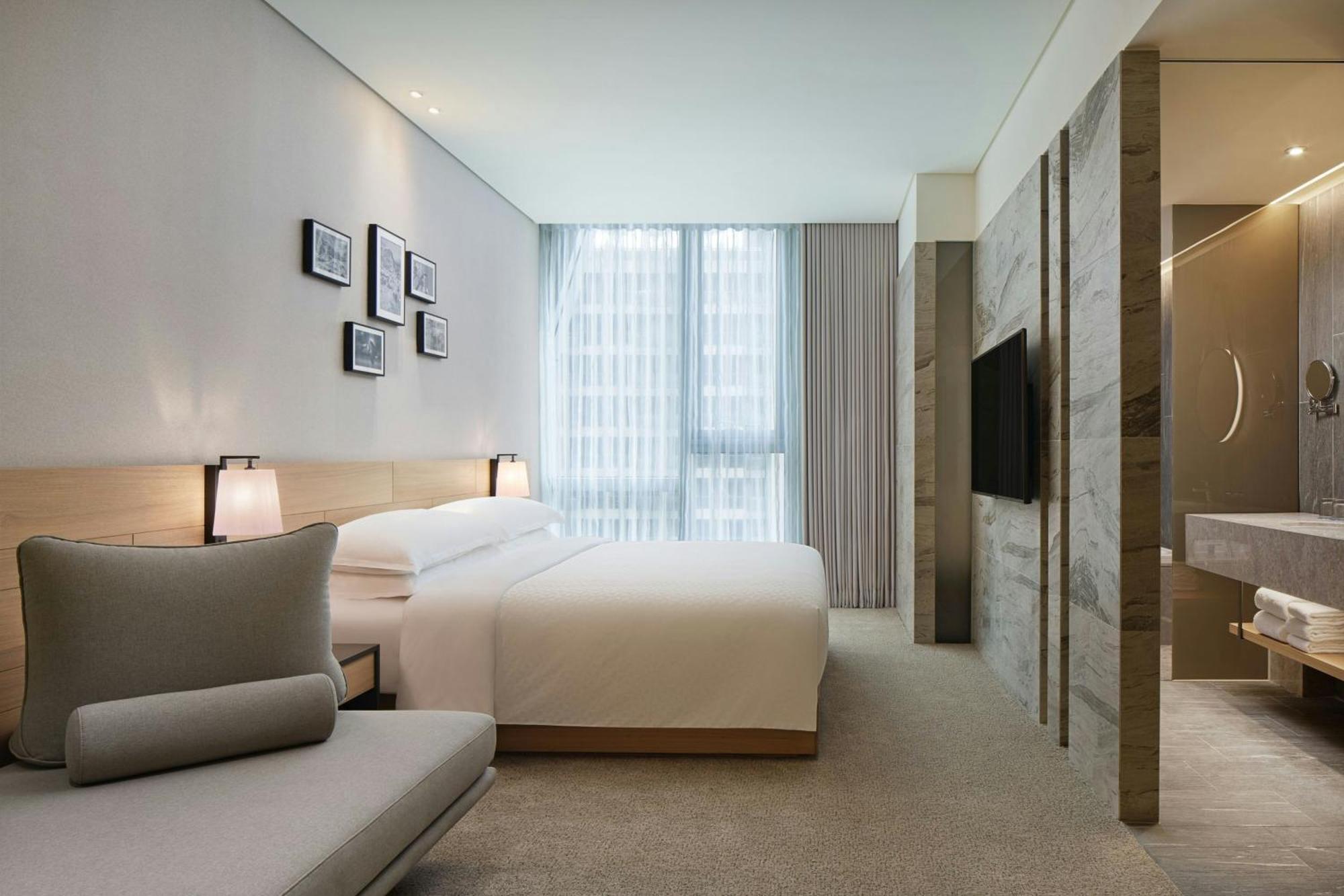 Four Points By Sheraton Linkou Exteriör bild