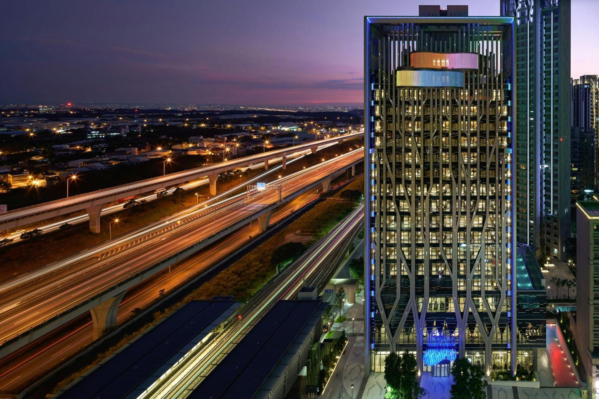 Four Points By Sheraton Linkou Exteriör bild