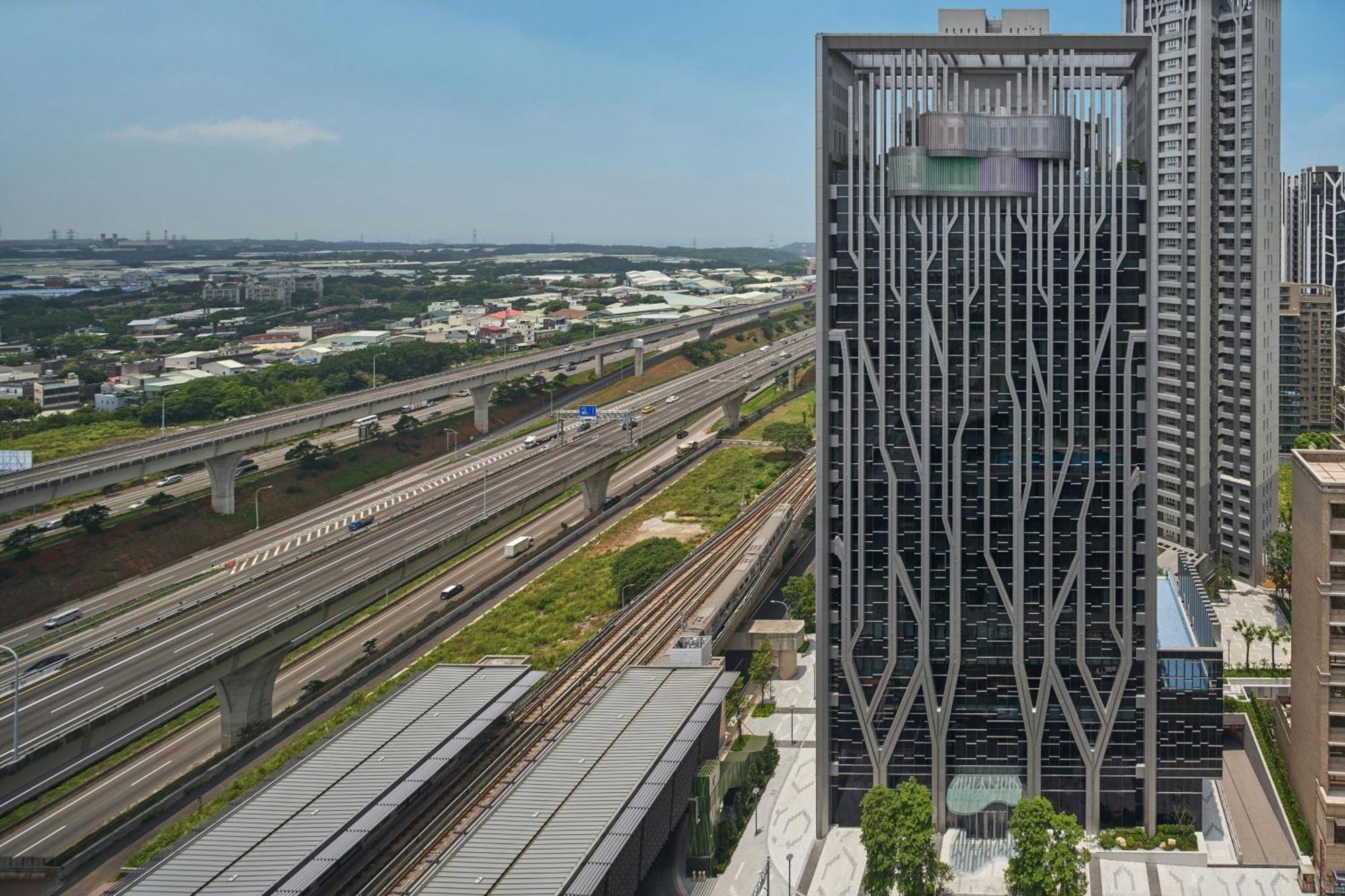 Four Points By Sheraton Linkou Exteriör bild