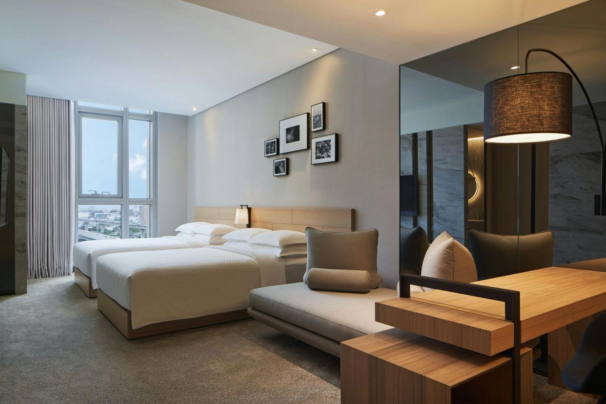 Four Points By Sheraton Linkou Exteriör bild