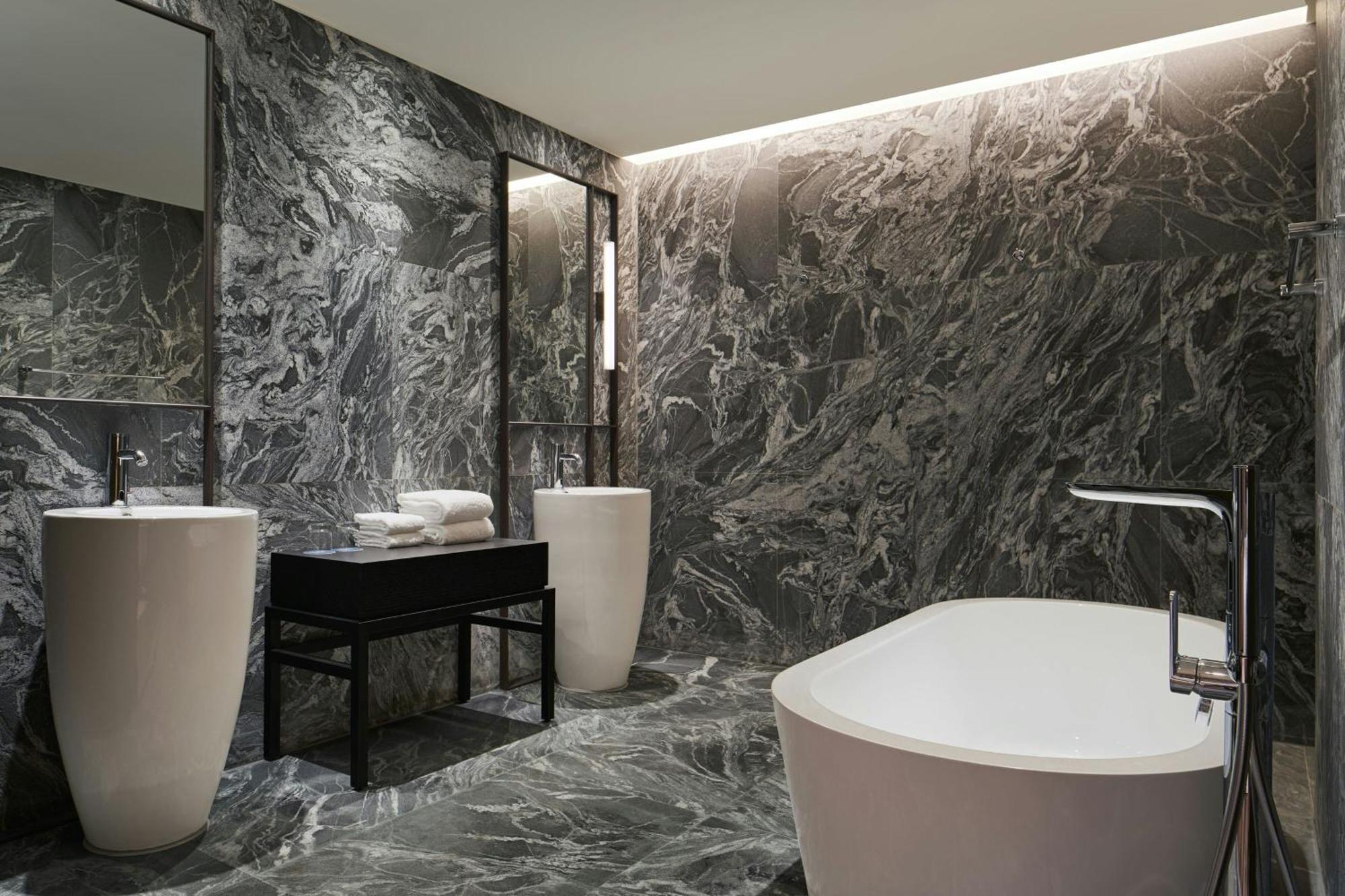 Four Points By Sheraton Linkou Exteriör bild