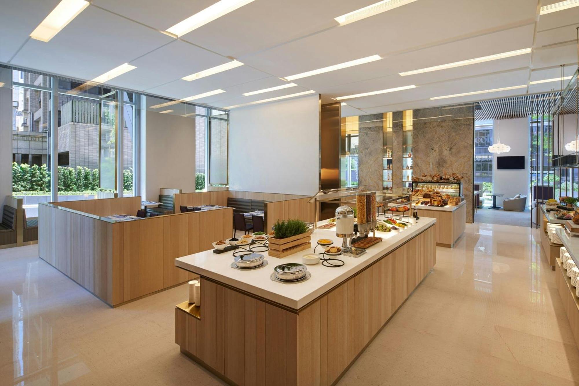 Four Points By Sheraton Linkou Exteriör bild